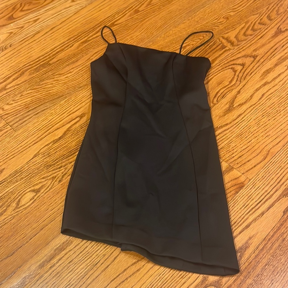 Misha Collection Woman’s Black Mini Dress Size US 2